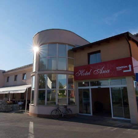 Hotel Ana Gospić Exterior foto